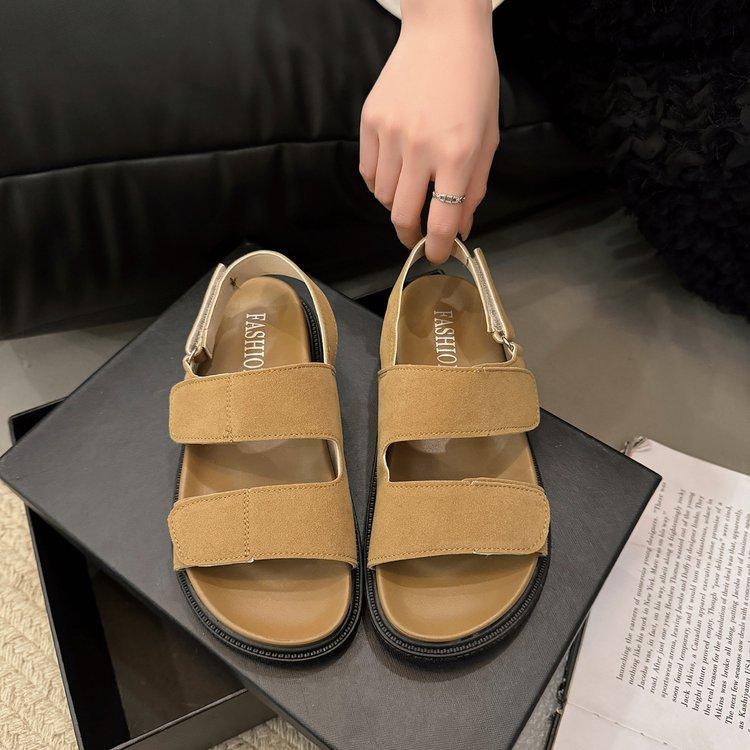 

[Youshilai] Roman sandals women s 2025 new fashion outer wear thick-soled Velcro flat-soled beach shoes 35
