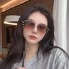 Ladies Metal Rivet Pilot Sunglasses Women Luxury Personality Glasses Cool Eyewear Shades  UV400 gafas