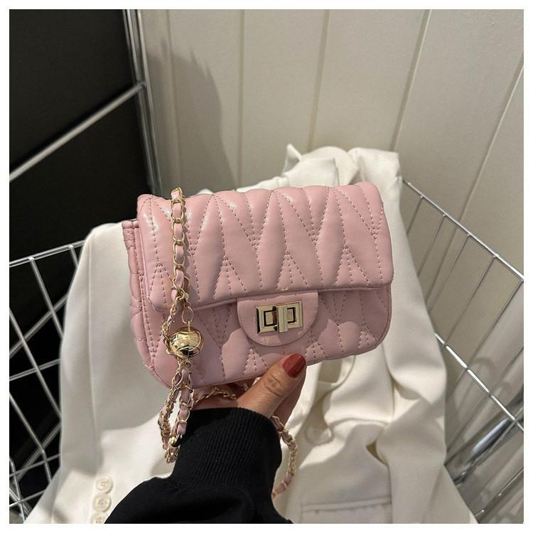 Stylish Women s 2023 New Simple Style Small Square Bag Trendy Embroidered Chain Single Shoulder Bag розовый