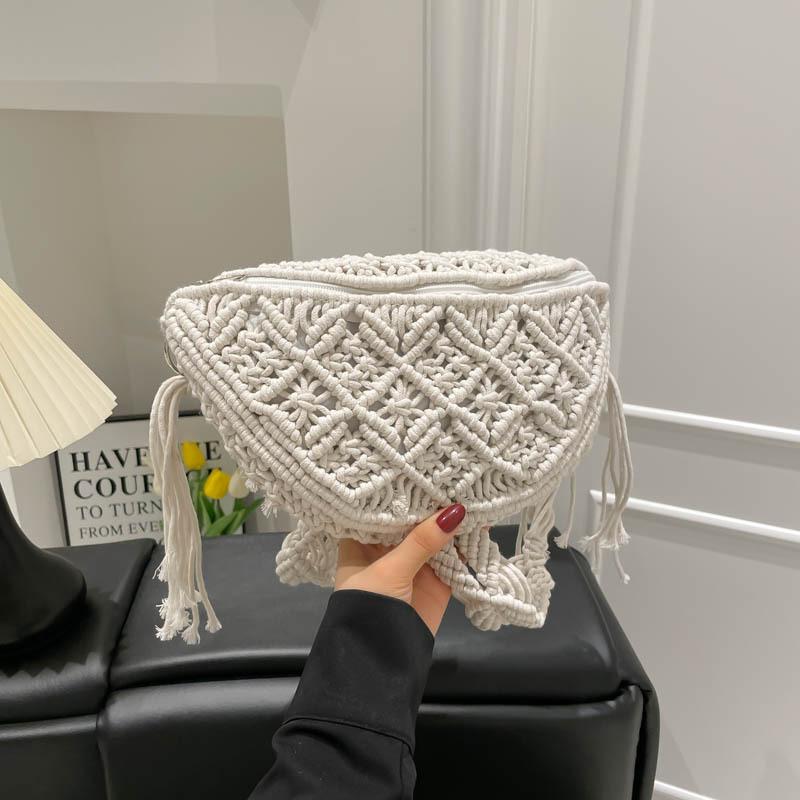 

2025 autumn new straw bag handwoven bag shoulder bag seaside beach bag high value messenger bag women белый