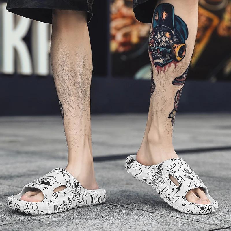 Fashion Men Slippers Lightweight Beach Sandals Non-Slip Eva Men Indoor Bathroom Slippers Outdoor Comfortable Flip Flop