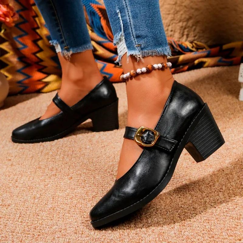 Fashion Plus Size 2025 Retro Mary Janes Women's High Heels Shallow Hot Sale Chunky Heels Buckle Strap Pumps Versatile Dress & Career