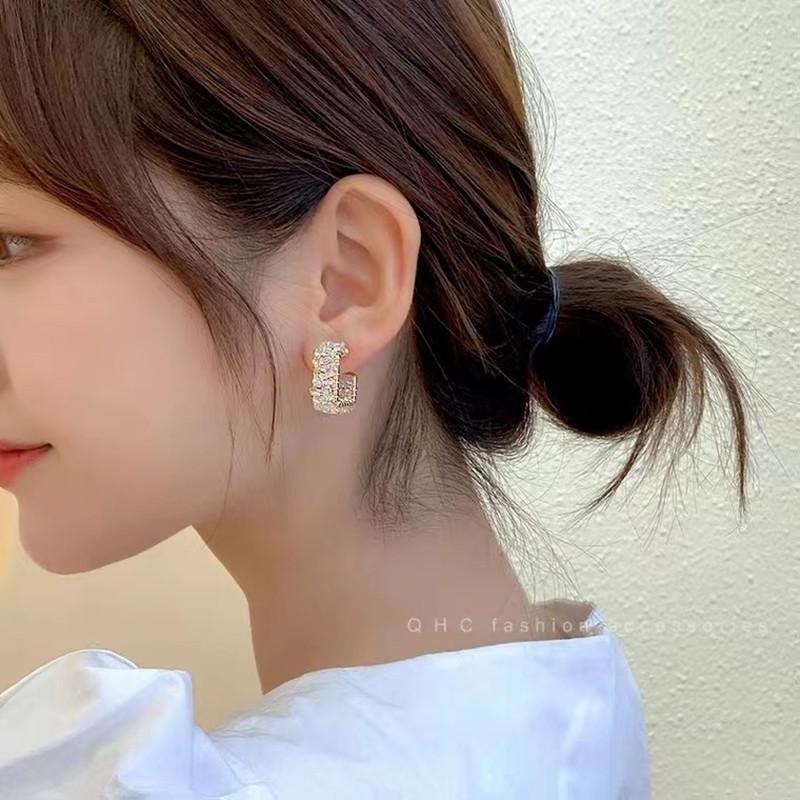 Elegant Geometric Crystal Square Stud Earrings - 2023 Trend, S925 Sterling Silver