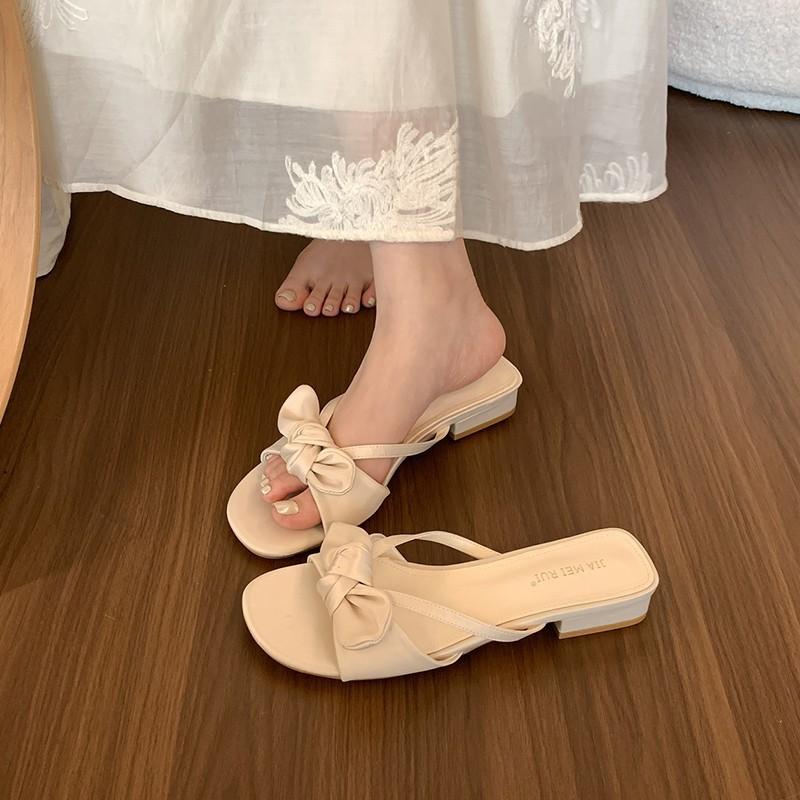 

Silver beautiful cool slippers women s summer wear new skirt gentle low heel high heel 40