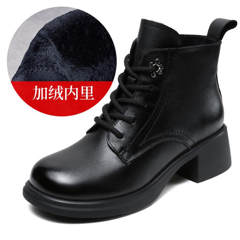 Pantofi de damă din piele cu toc gros, botine scurte, cizme Martin de damă, noi toamnă și iarnă, britanici, piele moale, prezentare de modă, picioare, botine mici