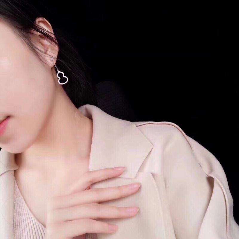 Simple Long Earrings, Personalized Earrings, Gourd Stud Earrings, Slightly Inlaid With Zircon, Super Flash White Women