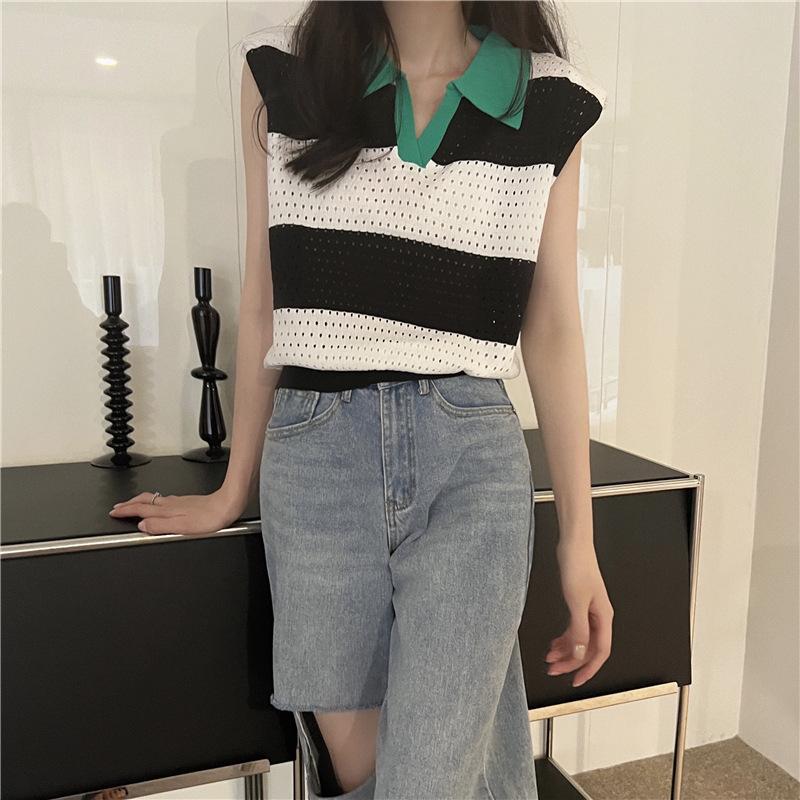 Loose Color Clashing Stripes Hollowed Out Lapel Knit Sweater Women Design Sense Sleeveless Shoulder Pads Tops Casual Essential Slim Fit Pullovers Tees