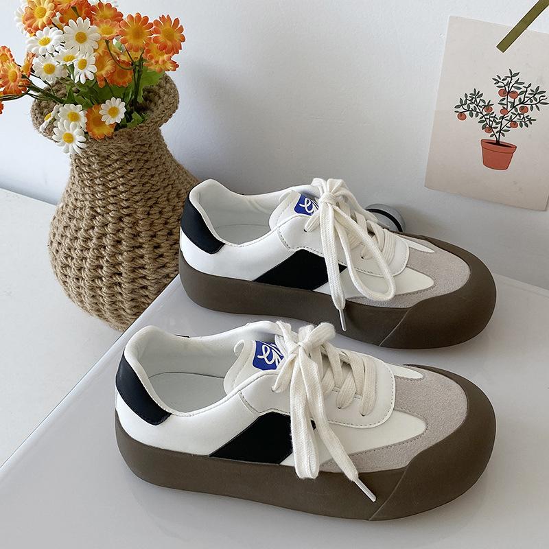 Spring little white shoes women's round head breathable popular board shoes 2025 versatile casual platform shoes new German training shoes