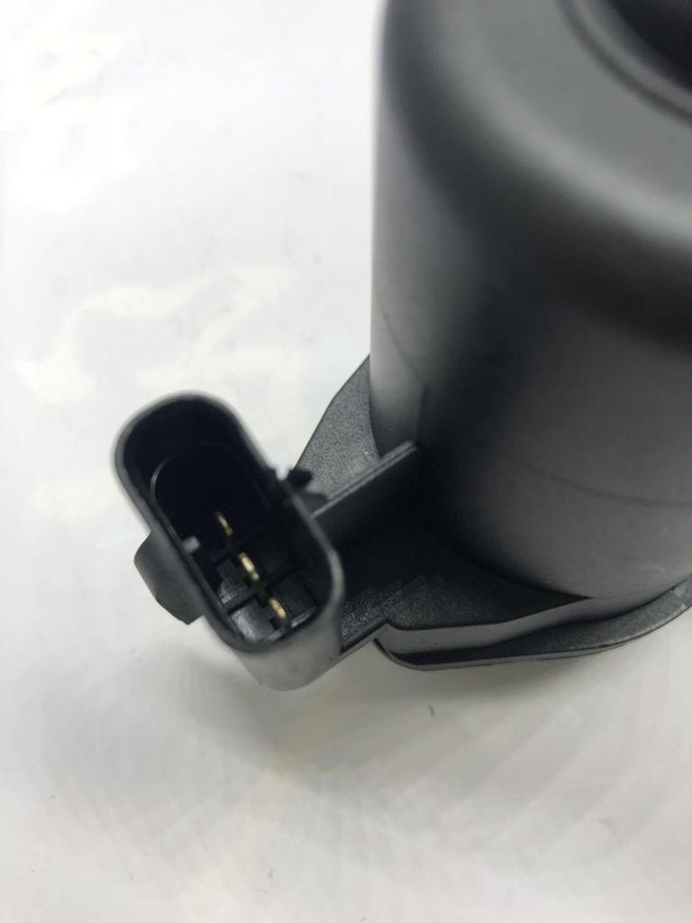 Mercedes-Benz W166 GL & M-Class Handbrake Motor Sub-Pump (2229063801).