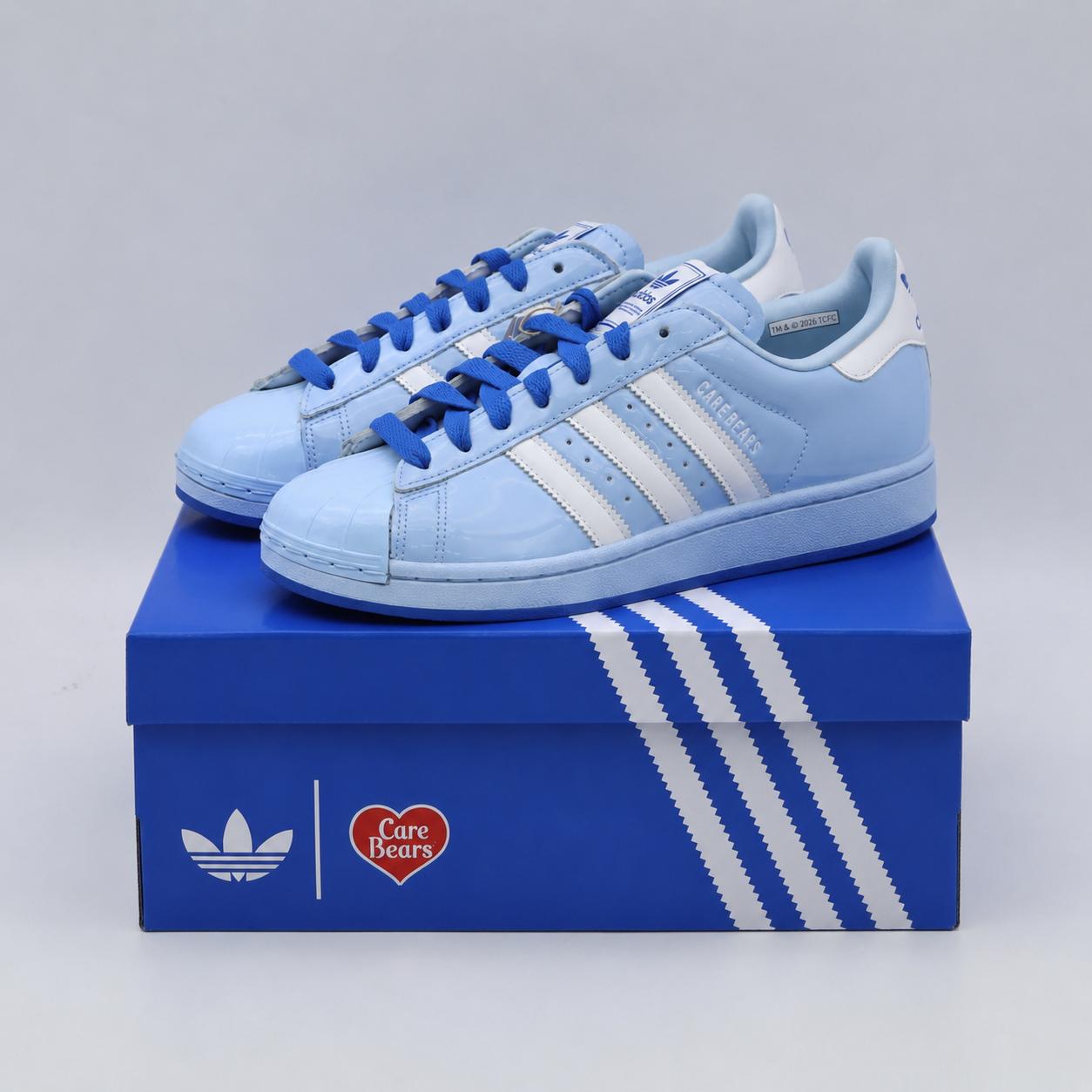 KK4865 Care Bears A adidas Superstar