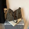 Casual Soft Textile Women's Shoulder Bag Large Capacity Adjustable Strap Leopard Print Bag Tote Handbag