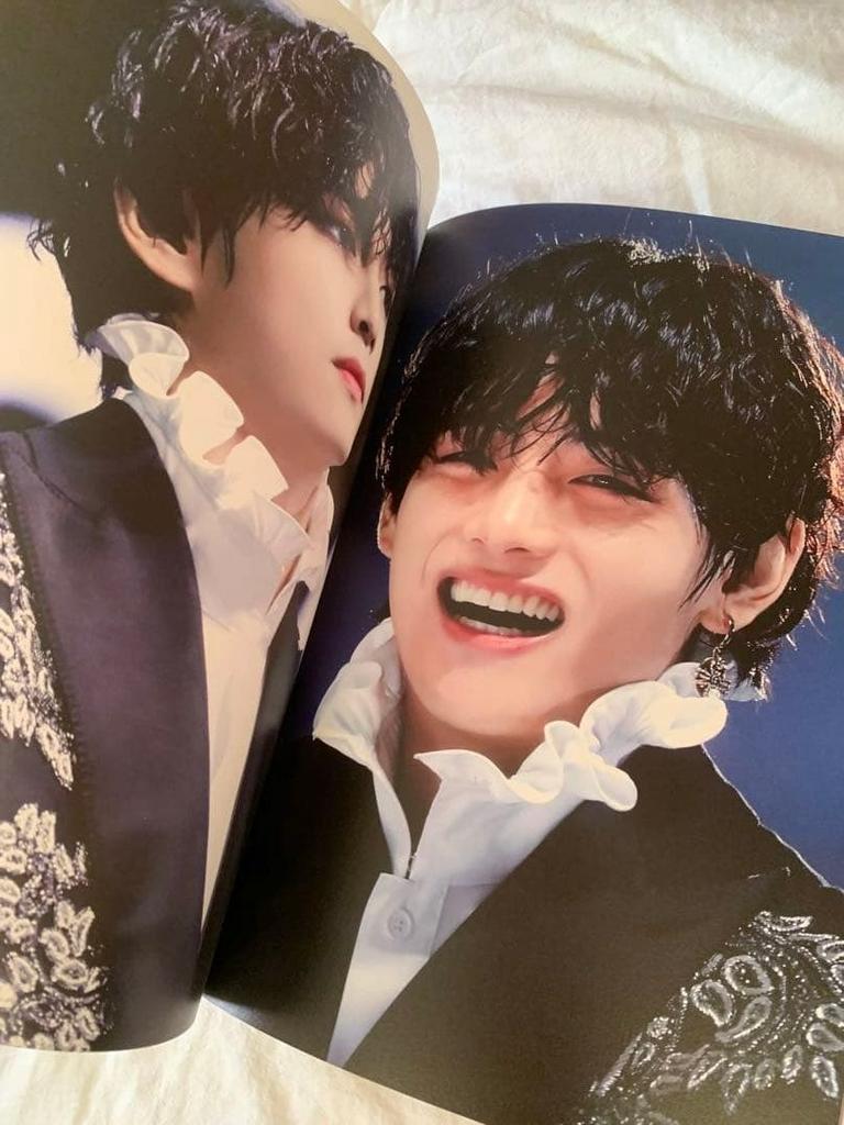 [USED] BTS Master Photobook Taehyung Photobook