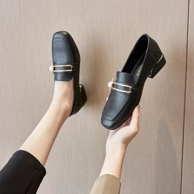 Women Heel Leather Casual Shoes Fashion Pearl High Heels Shoes Girl Beautiful Slip-on Loafers