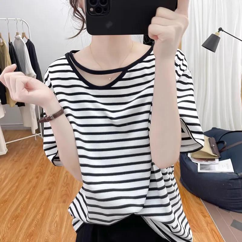 Women Black White Striped Cut Out Neck Short Sleeve Loose T Shirt