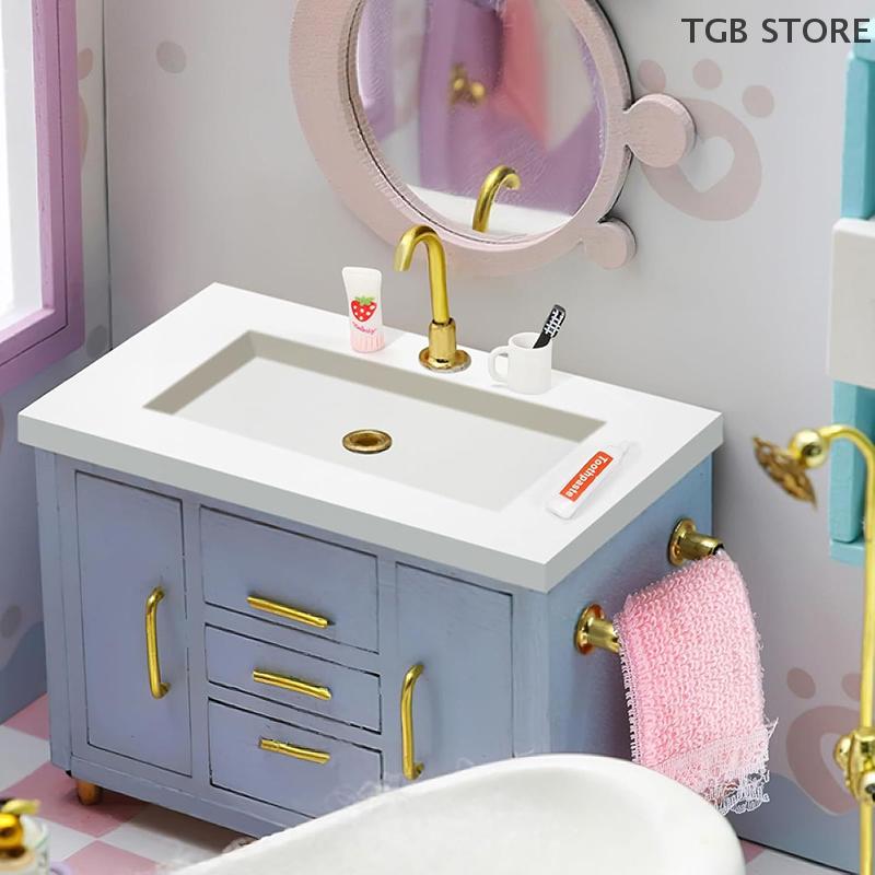 Miniature Practical Bathroom Hair Dryer Mirror Model Kits Accessory Doll House Toys Mini Bathroom Dressing Tool Accessories