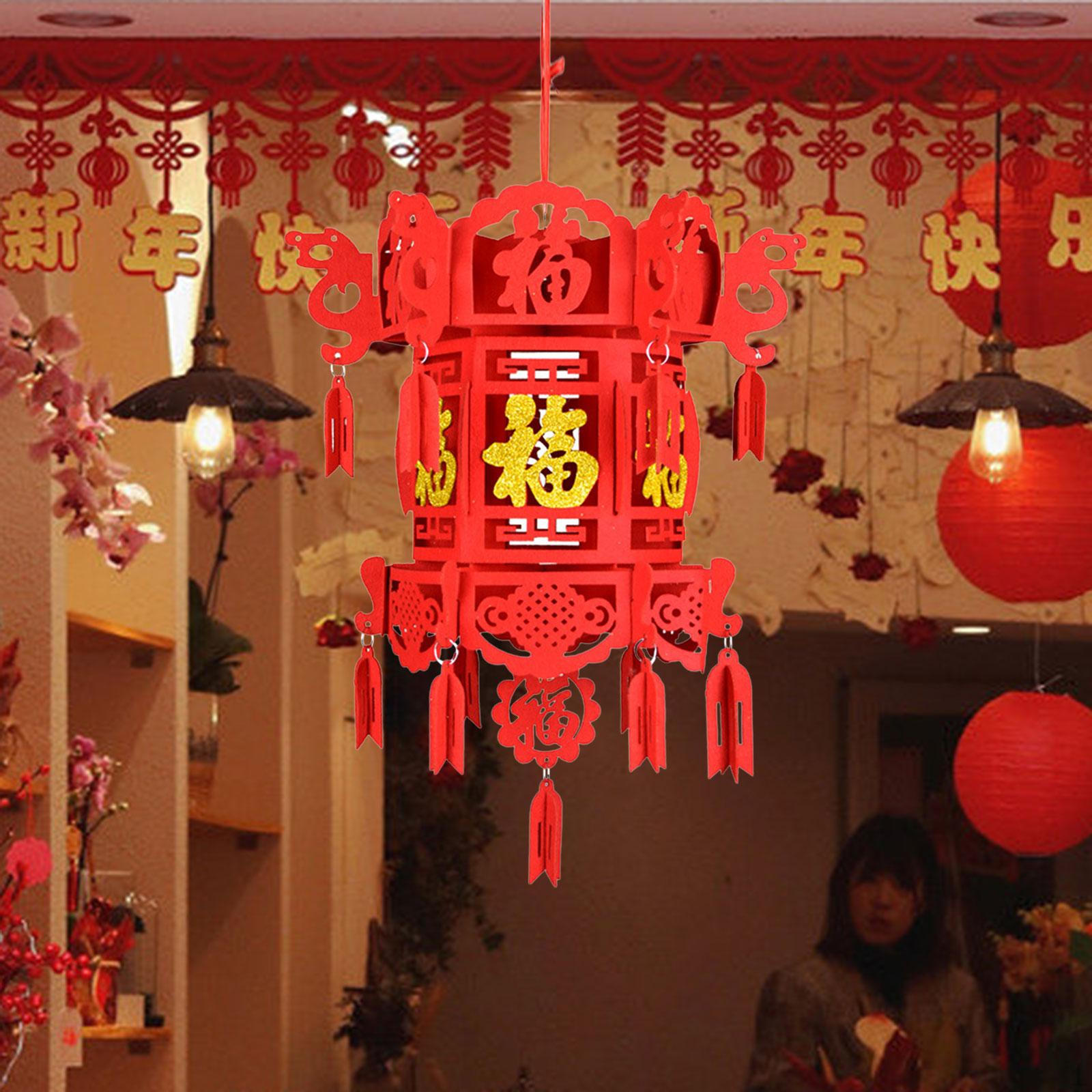 

Фонарь висит Фестивальные фонари персонажа Фу для вечеринки в саду