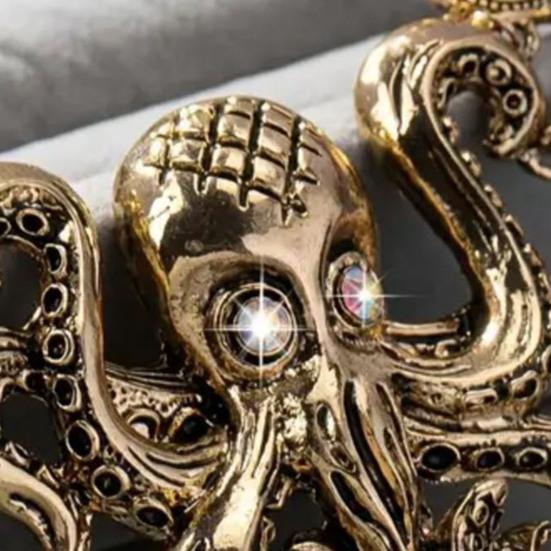 Steampunk Octopus Necklace, Victorian Goth Style Jewelry, Vintage Finish Handmade Pirate Costume Accessory, Gothic Emo Punk Necklace, Bohemian Style