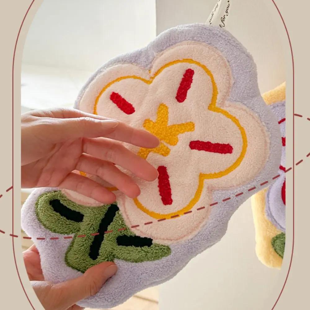 New Quick Dry Hanging Hand Towel Thickening Flower Shape Cleaning Cloth Coral Velvet Hanging Absorbent Towel