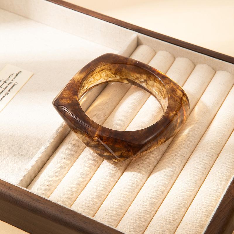 Amber Smudge Coffee Resin Bracelet, Simple Fashion Bracelet, Exaggerated Personality And High-End Jewelry