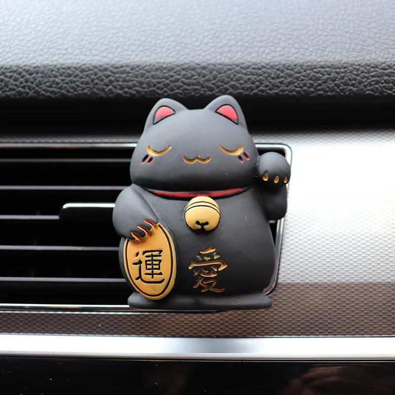 Car Air Freshener Lucky Cat Fragrance Diffuser Resin Art Perfume Clip Car Air Conditioner Outlet Vent Auto Interior Accessories