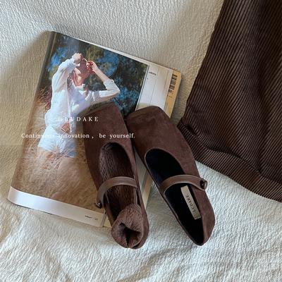 Scarpe Mary Jane a punta quadrata scarpe da donna 2025 autunno e inverno nuove in camoscio cinturino monoblocco retrò gonna velluto scarpe singole