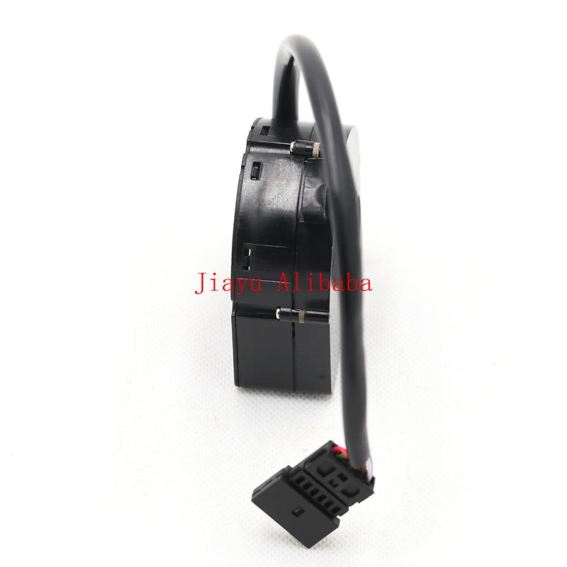 Factory Wholesale 32306793632 E46 E39 E38 X5 E53 E83 OEM Auto Parts Steering Angle Sensor