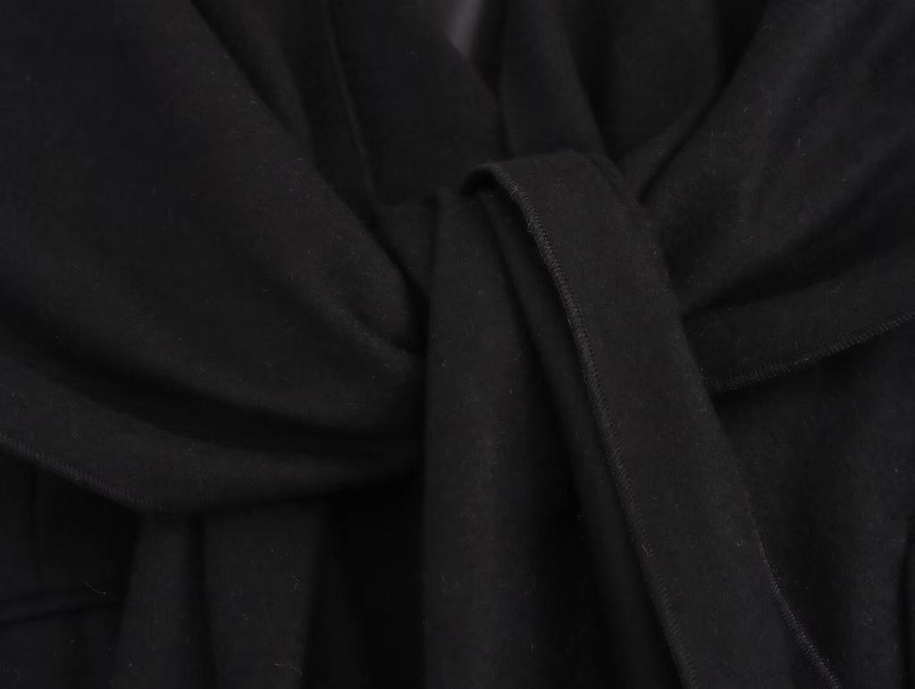 2024 Autumn Women's Oversized Suit Jacket with European & American Style Scarf Blend