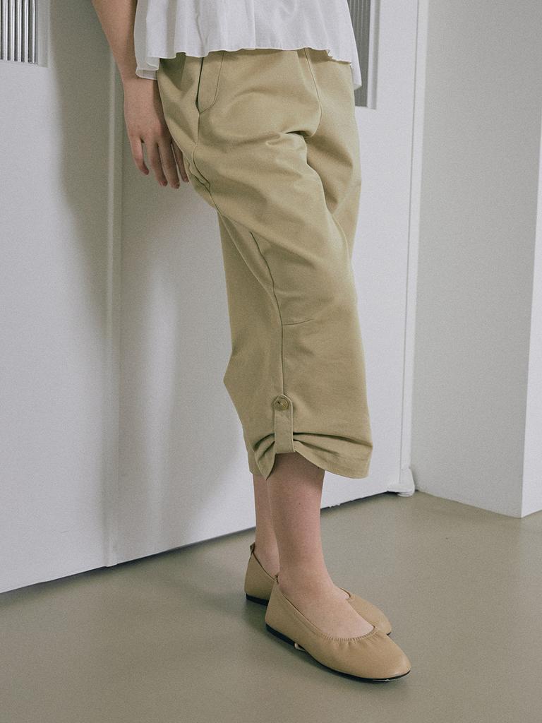 Taeliseu Roll-Up Elastic Waist Pants_Beige