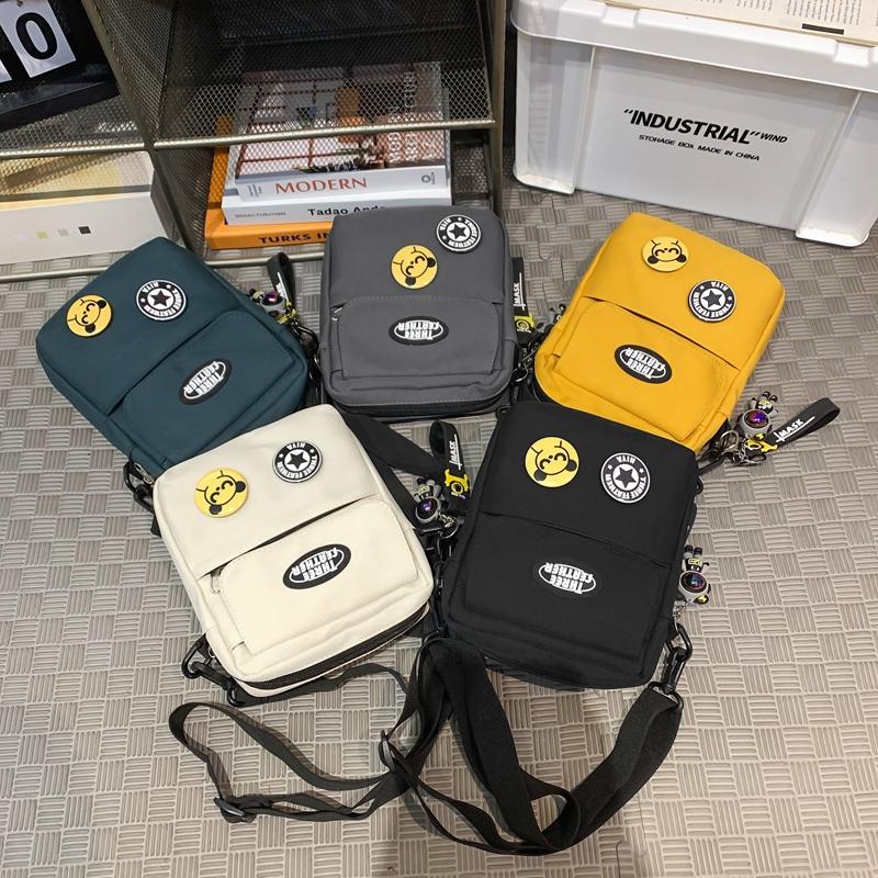 Мужская маленькая сумка через плечо — фото 7