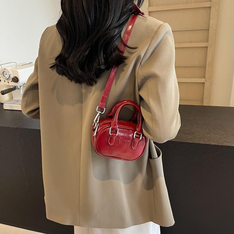 

New Retro Tote Handbag Dressy Women s Mini Pillow Bag чорний