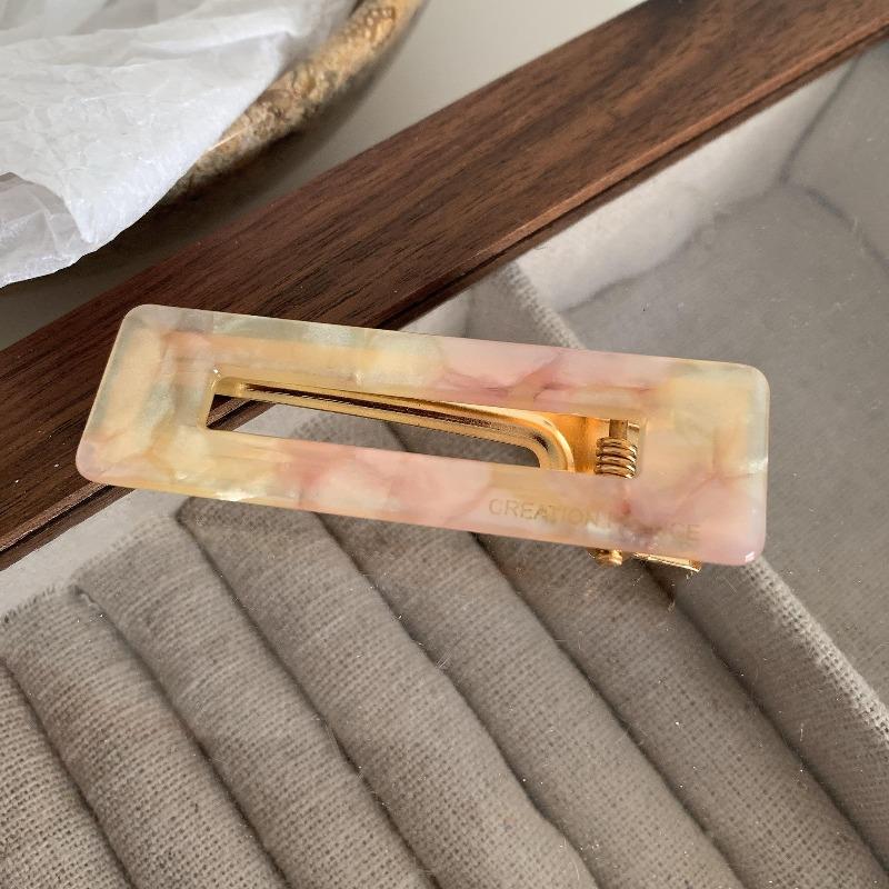 Içi boş Kare Asetik Asit saç tokası Siyah ve Beyaz Dama Tahtası Ördek Gaga Klipsi Kız Taze Çiçek Ördek Gaga Klipsi Yan Patlama Klip