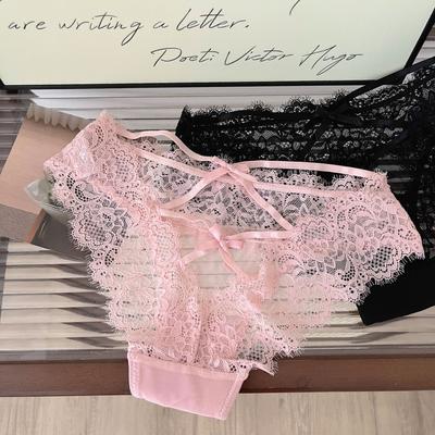 Sexy krajkové spodní prádlo pro ženy Kalhotky Tenké Transparentní Pevné kalhotky Bikiny Úzký pásek Cross Hallow Nízký pas Dámské kalhotky