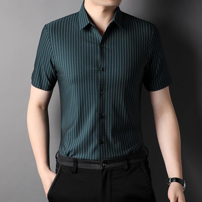 

Летние новые мужские бесшовные рубашки облегающего кроя, деловые рубашки с короткими рукавами и лацканами для среднего возраста, одежда для пап XXXXL зелёный