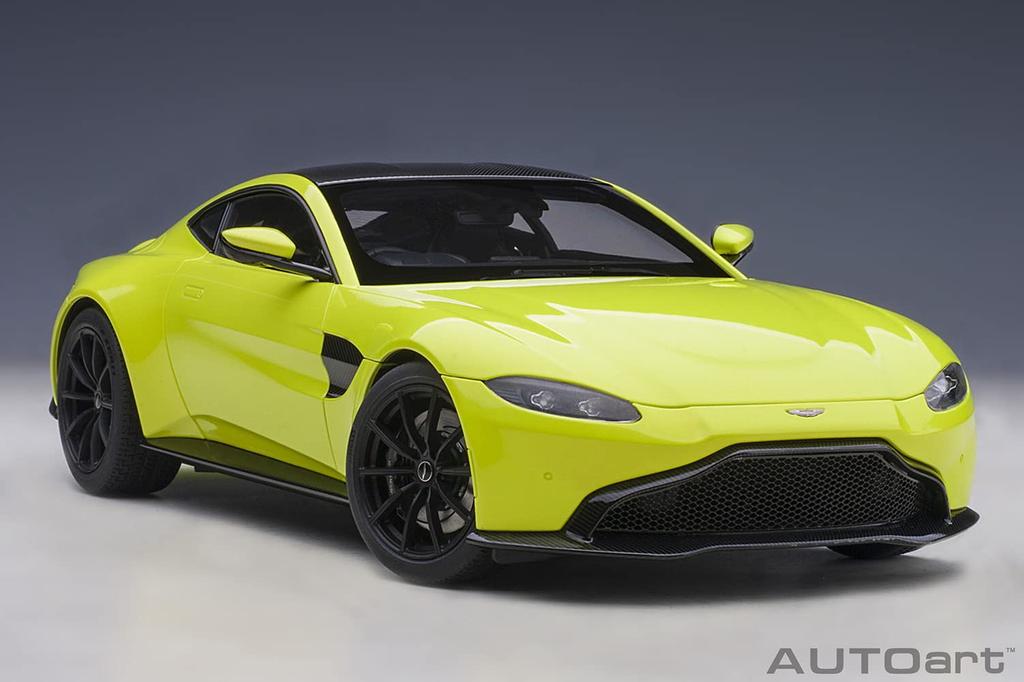 AUTOart Aston Martin Vantage 2019 Metallic Lime Black Roof Finished Model 70279 1/18 Green/Carbon