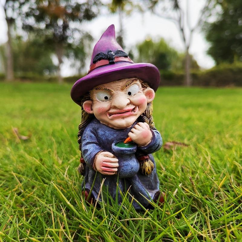 Halloween Magic Witch Statue Resin Handicraft Decorative Item for Halloween Decoration, Home Decoration, Garden and Courtyard.