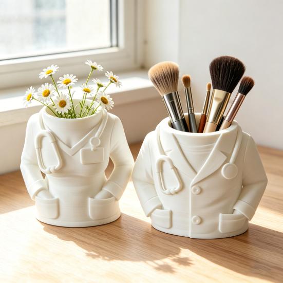 3D Printed Doctor Coat Pen Holder Plastic Desktop Organizer for Makeup Brushes Pencils Gifts for Doctors Nurses Medical Students