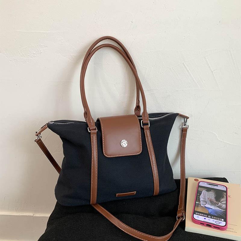

Canvas bag women s large capacity 2025 new autumn and winter versatile simple shoulder messenger bag college student class tote bag чёрный