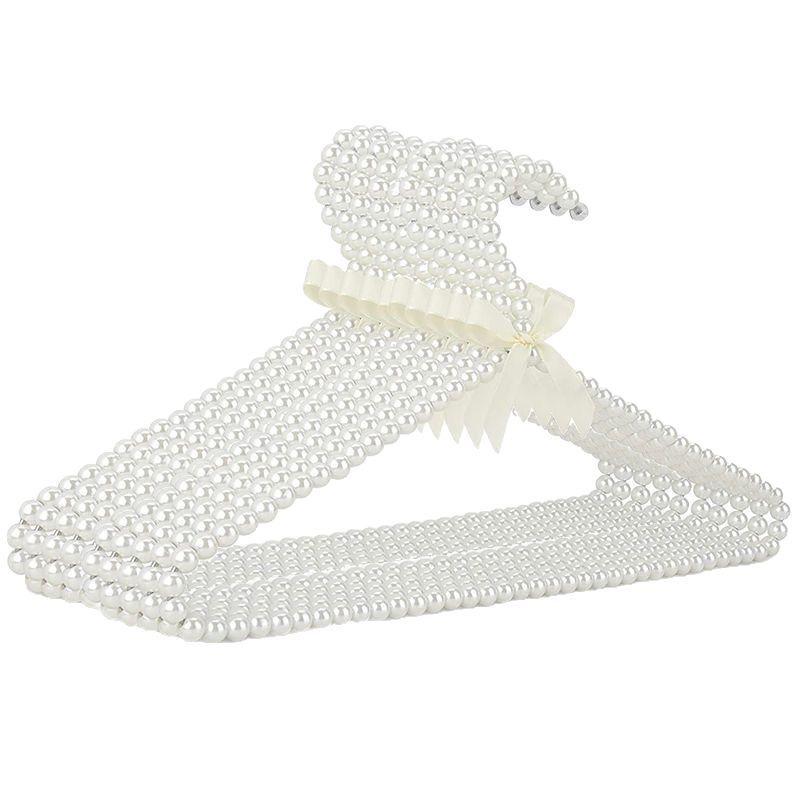 Pearl Hanger: Chic Clothing Display for Fashionable Stores