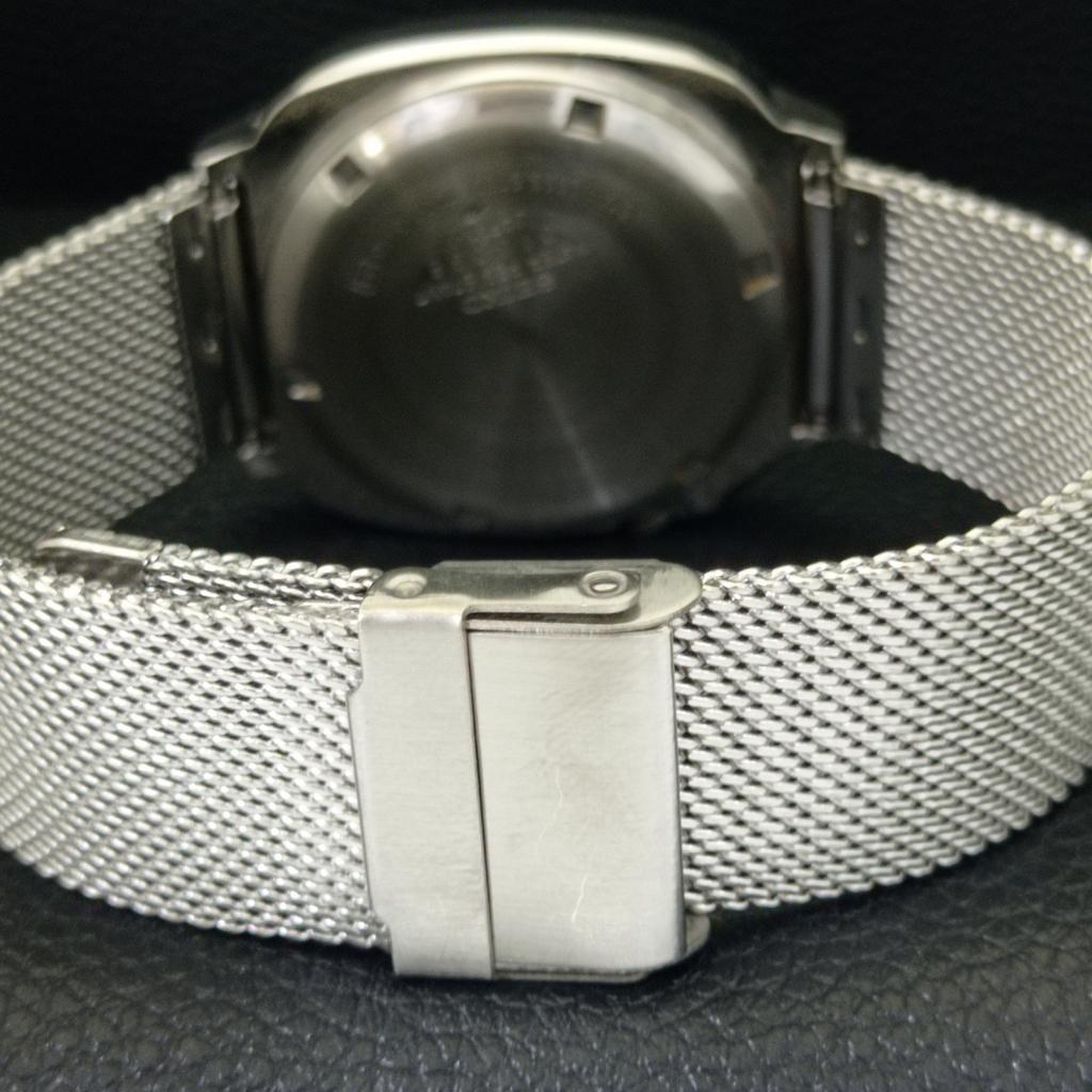 VINTAGE SEIKO 5 AUTOMATIC 7009A JAPAN MENS BLACK COLOR DIAL WATCH A702365-5 R124-a702365