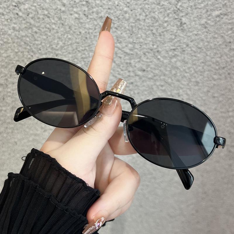 Oval Metal Personality Large Frame Sunglasses Women'S Retro Street Sunglasses