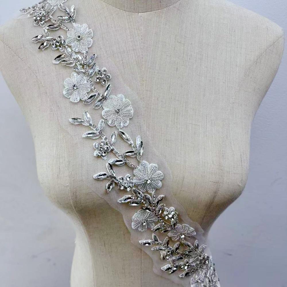 RM-802 Hot Sale Beaded Rhinestone Flower Lace Applique Trim Sewing Motif Embroidery 600pcs&full body