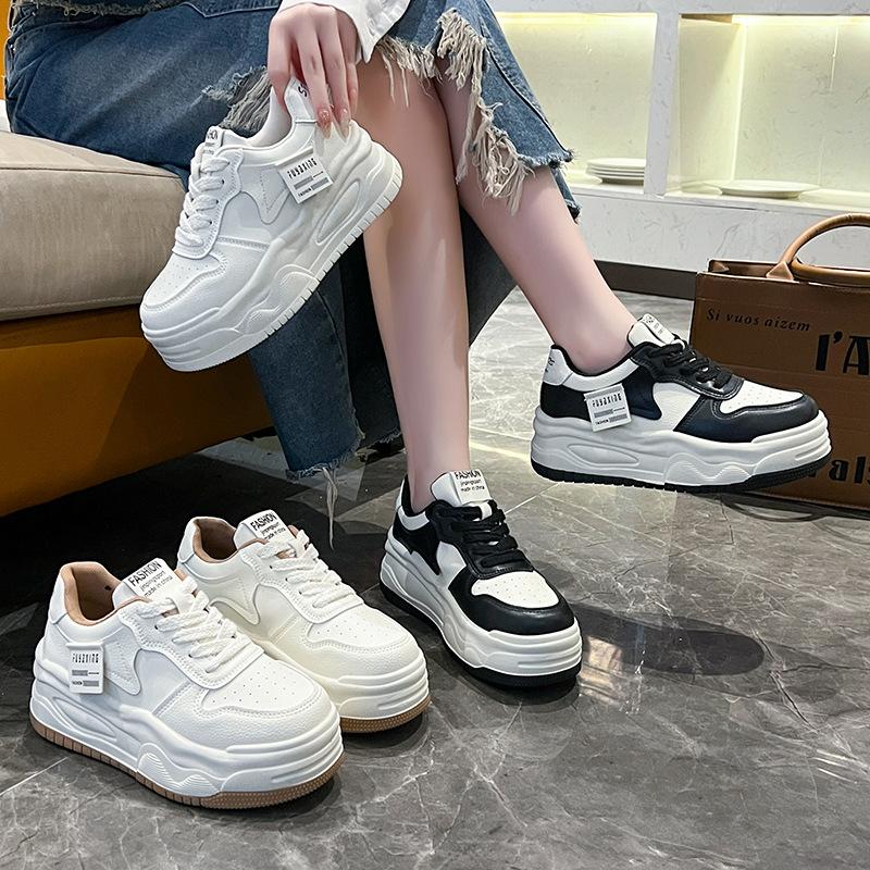 

Platform white shoes new round head lace-up casual retro women s shoes student sports board shoes 40 червоний