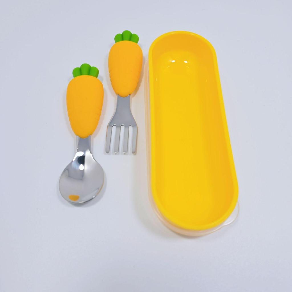 Set di stoviglie per bambini con cartoni animati: Forchetta in Acciaio Inossidabile 304 e Cucchiaio a Manico Corto per l'Allenamento all'Autoalimentazione del Bambino