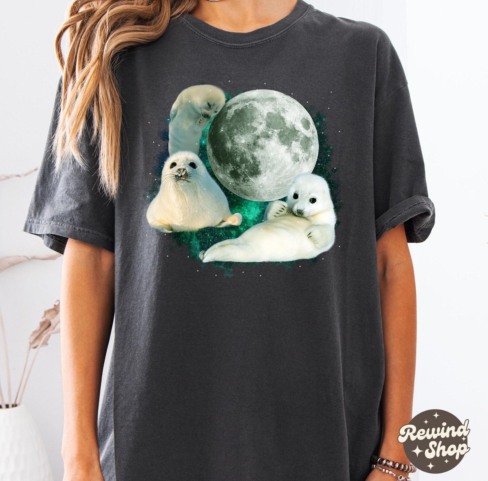 Weirdcore Baby Seal Moon Vintage Shirt, Funny Graphic Tee, Retro Seal Lover Shirt, Seal Lovers, Cute Sea Dog Tee, Relaxed Washed Adult Tee M