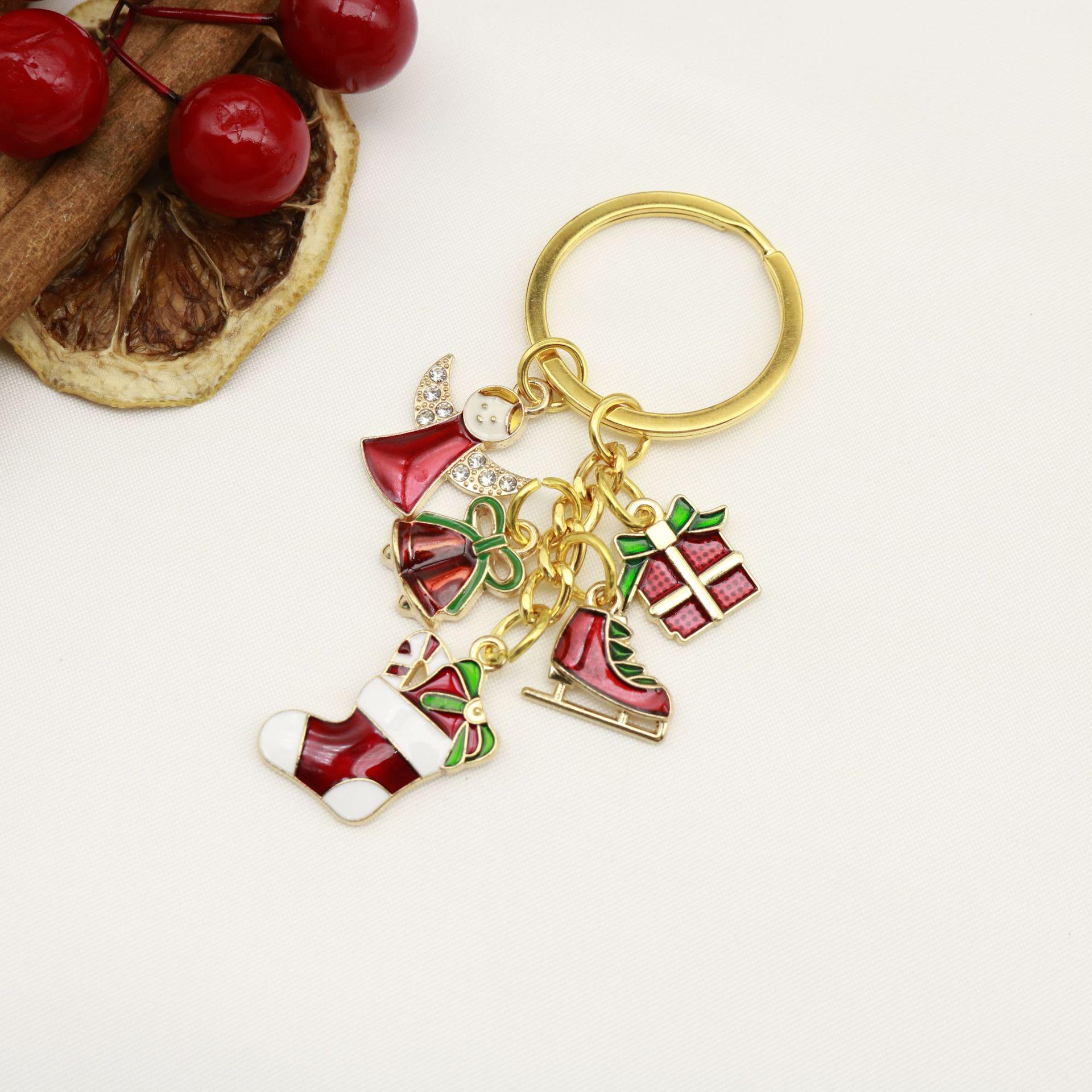 Christmas Santa Claus Pendant: Alloy Keychain with Bells & Snowflake, Perfect Small Gift