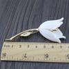 1 Stück Tulpenblumen Broschen für Damen Frühling Mode Pin Elegant Schöner Schmuck 3 Farben Verfügbar Kleid