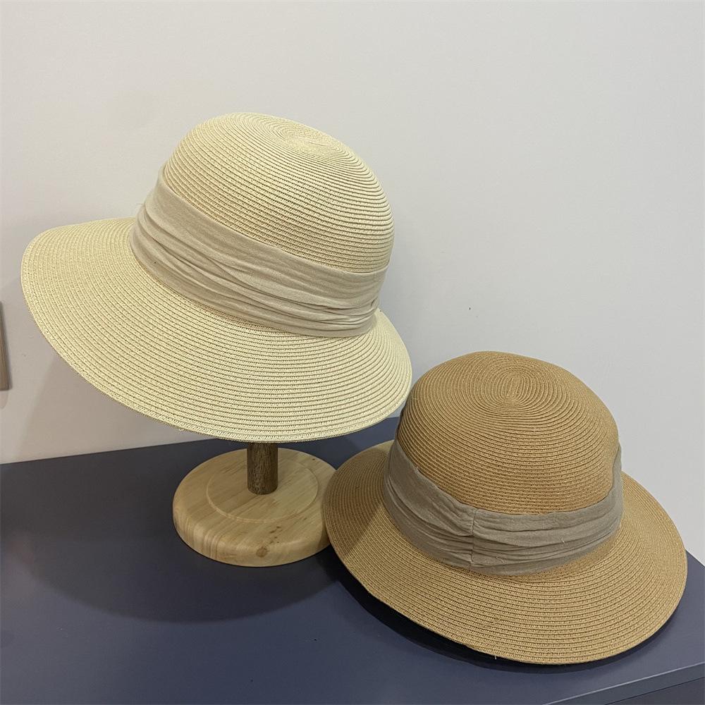 

Straw hat women s summer big brim versatile sunscreen visor pleated seaside straw hat face covering sun hat Adult (56-58cm) хакі