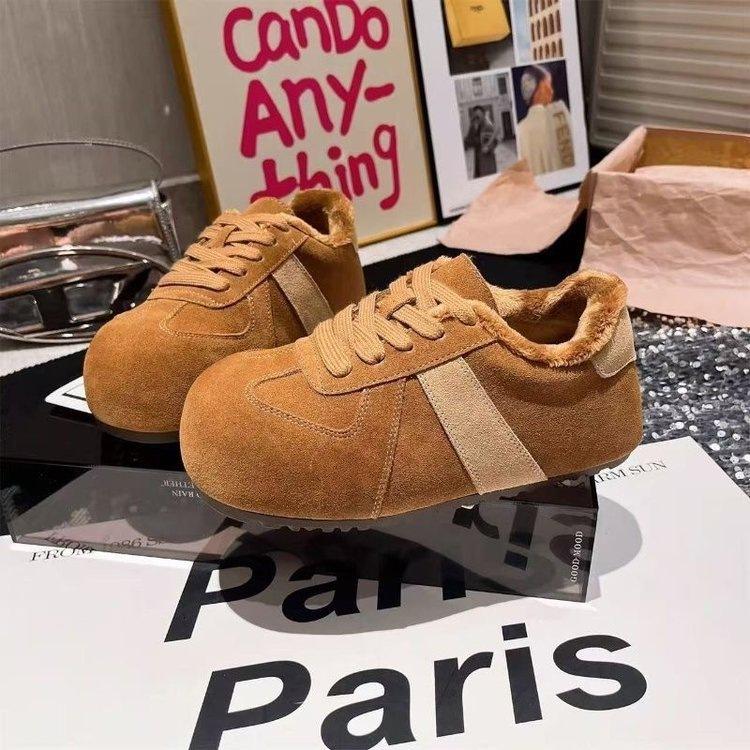 Autumn and Winter German Training Shoes Shoes New Velvet Birkenstocks Round Head Retro Casual Sports Fluffy Shoes