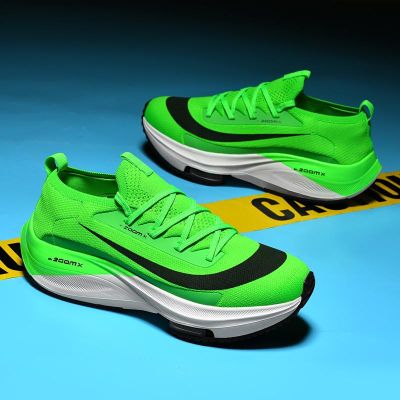 New  Men Running Shoes Breathable Outdoor Sports Shoes Lightweight Sneakers For Men Comfortable Athletic Training Footwear