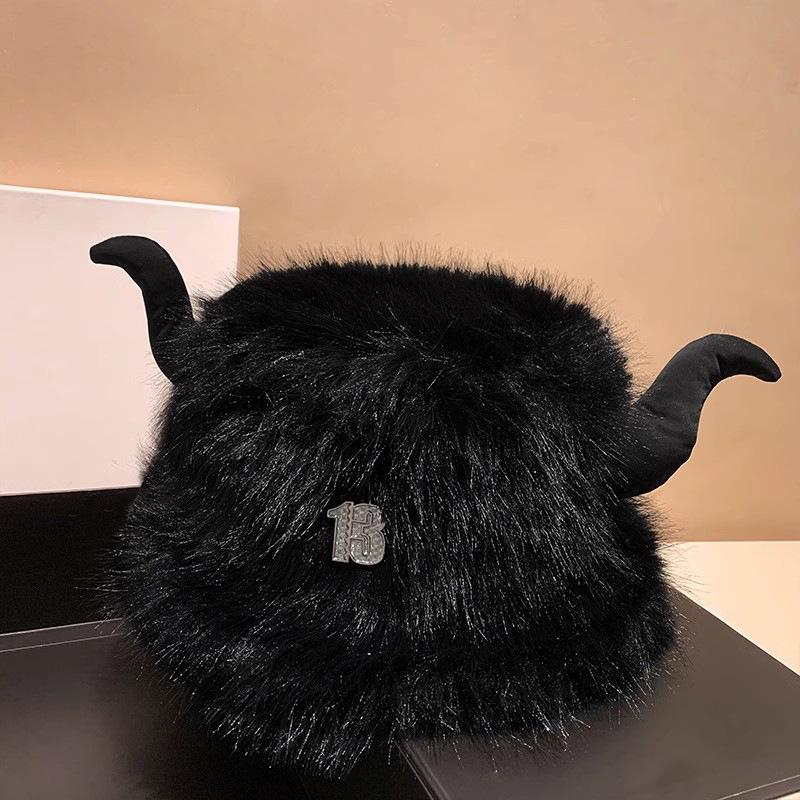 Mei Funny Bull Head Plush Lei Feng Hat, Women's Winter Warm Ear Protection, Windproof and Cold Riding Bull Devil King Hat